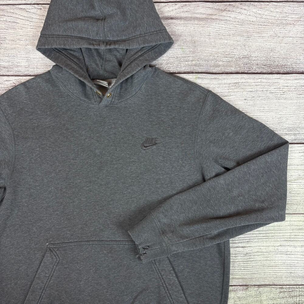 Vintage Nike Gray Tonal Essential Chest Logo Hoodie